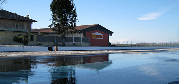 Simulazione pioggia su pista